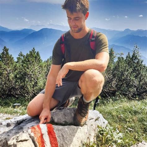 Alexander Krauck (@alexanderkrauck) • Instagram photos and .